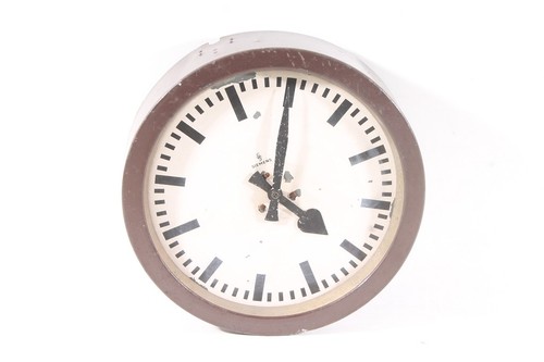 Alte nebenuhr industrieuhr - nebenuhr,