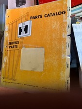 Ersatzteilliste  IHC  International Motoren Ungebraucht Lagerspuren