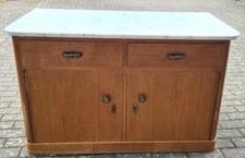 Schrank mit Marmorplatte, Kommode, vintage braun