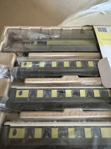 Hornby r3750 belmond british - hornby,