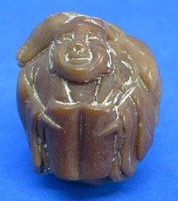 Japanische geschnitzte Nuss
