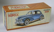 Repro Box Norev 1:43 Peugeot 203