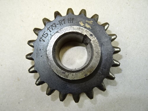 Zahnrad 715 179 - , für