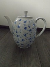 Porzellanfabrik Arzberg (Bayern) Kaffeekanne - blaue Blumen