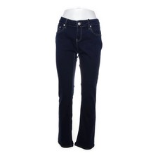 Amor, Trust & Truth, Jeans