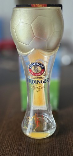 Fußball gold pokal glas - pokal,