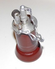 Altes Sturmfeuerzeug, wie auf