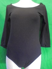 Gymnastikanzug L/XL schwarz Rundausschnitt halblange Ärmel im Schritt geschloss.