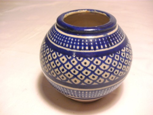 Kleine bunzlau vase - bunzlau, pfauenauge