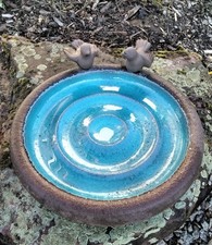 Vogeltränke Vogelbad