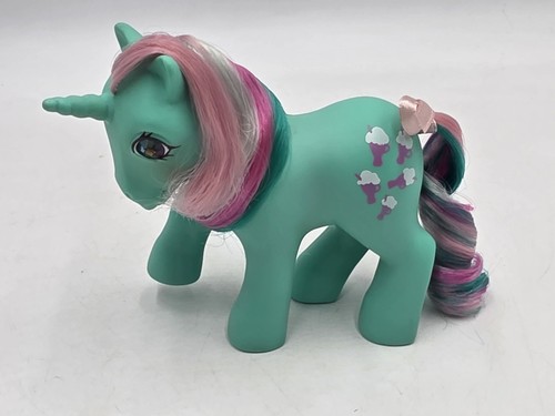 Little pony mein - mein, kleines