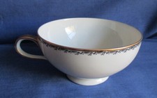 Eschenbach Teetasse elfenbein schwarz gem. Goldrand W238 weitere Tassen