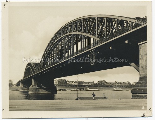 Düsseldorf oberkasseler - düsseldorf,