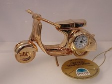 Vespa Motorroller Tischuhr