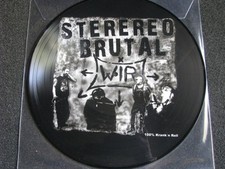 Sterereo Brutal-Bau Wagen