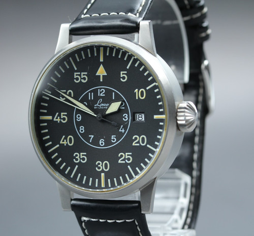 Near mint laco pilot date - [,