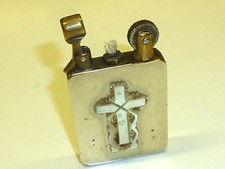 VINTAGE TRENCH ART POCKET WICK LIGHTER WITH CROSS PLATE - FEUERZEUG - NICE LOOK