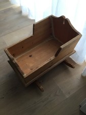 Alte Puppenwiege Puppenbett
