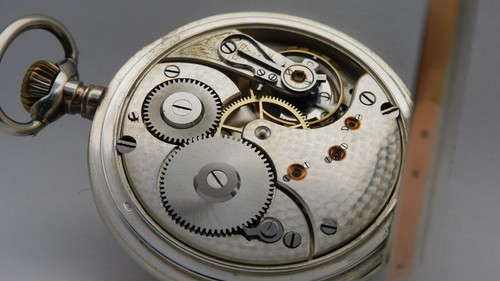 Taschenuhr silber läuft omega - taschenuhr,