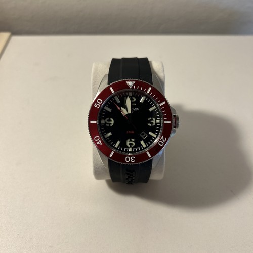 Torgoen t43 red - torgoen, diver