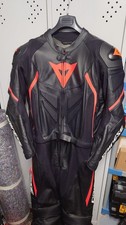 Dainese Lederkombi 2-Teiler Gr. 54 Schwarz Rot
