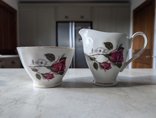 Cmielow floral kanne - -,