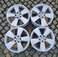 1 Satz Skoda Kamiq Scala 16