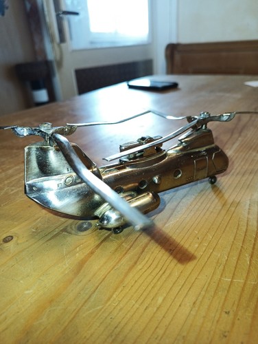 Hubschrauber feuerzeug tisch - hubschrauber, feuerzeug/tisch