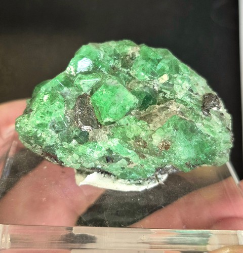 Grenat tsavorite tsavorit - tsavorite,