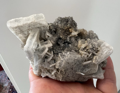 Chalcedon apophyllite - chalcedon,,