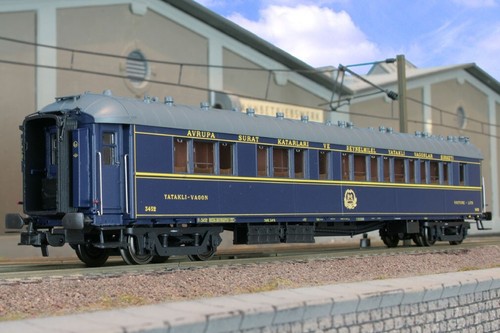 Models exclusive h0 49 - l.s.,