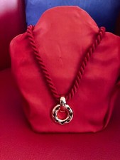 Cabouchon, Kordel und