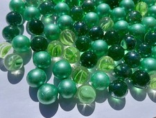 Grüne Glasmurmeln Mix 16mm