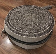 Teppichsockel / Sockelleiste