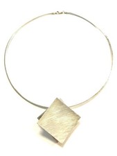 Halskette, Collier und