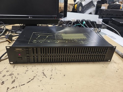 Yamaha q2031 stereo - q2031, graphic