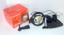 Thrustmaster Lenkrad Racing Wheel Ferrari, Pedale für Playstation 2, 3, WII u PC
