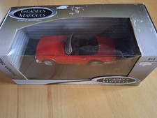 Modellauto Ertl 1:18, Tr6 1974