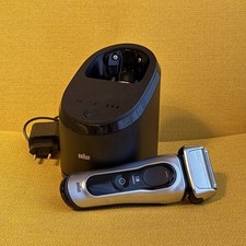 Braun Series 8 8567cc Rasierer mit Reinigungsstation | NEU