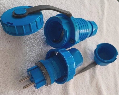 Schuko stecker kupplung - stecker, +