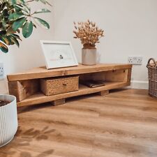 Eck-TV-Gerät / Industrie-TV-Ständer / rustikales handgefertigtes TV-Gerät / Massivholz