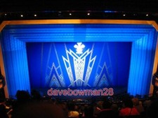 FOTO DIE BÜHNE DES PRINZEN