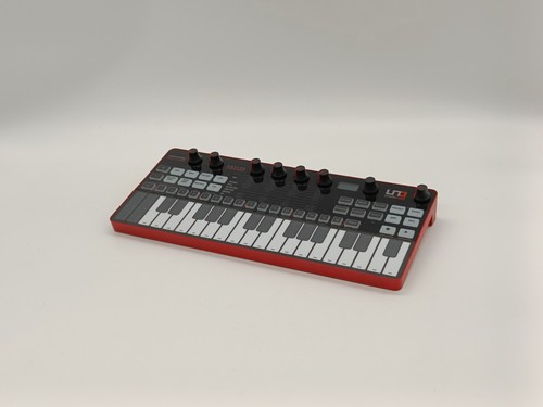 Defekt multimedia uno synth - defekt,