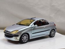 Welly 1/18 Peugeot 206cc