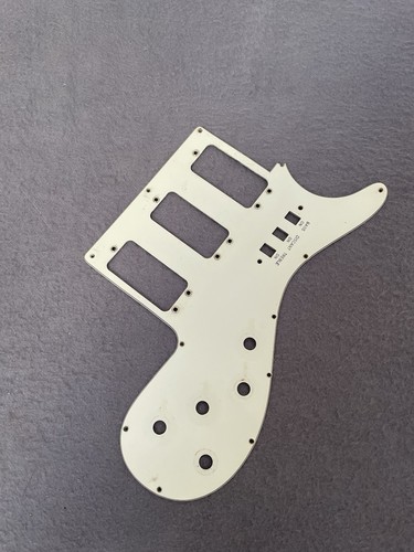 Höfner 173 guitar - , pickguard
