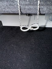 Silberfarbene infinity kette - silberfarbene,