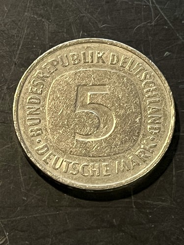 Deutsche mark 1975 d - 5,