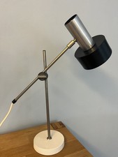Schreibtischlampe verstellbar