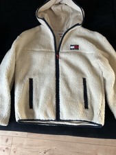 TOMMY HILFIGER JEANS