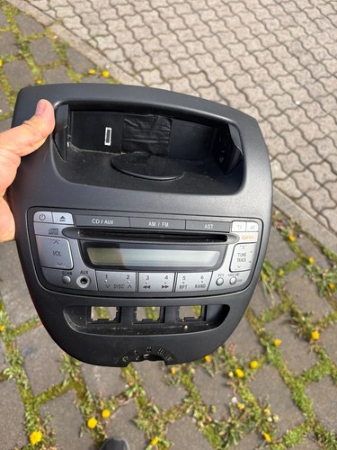 Toyota aygo original - toyota, radio